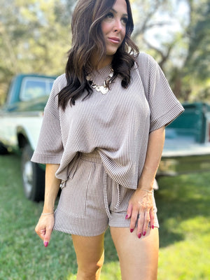 DOORBUSTER - Ali Ribbed Shorts - Mocha