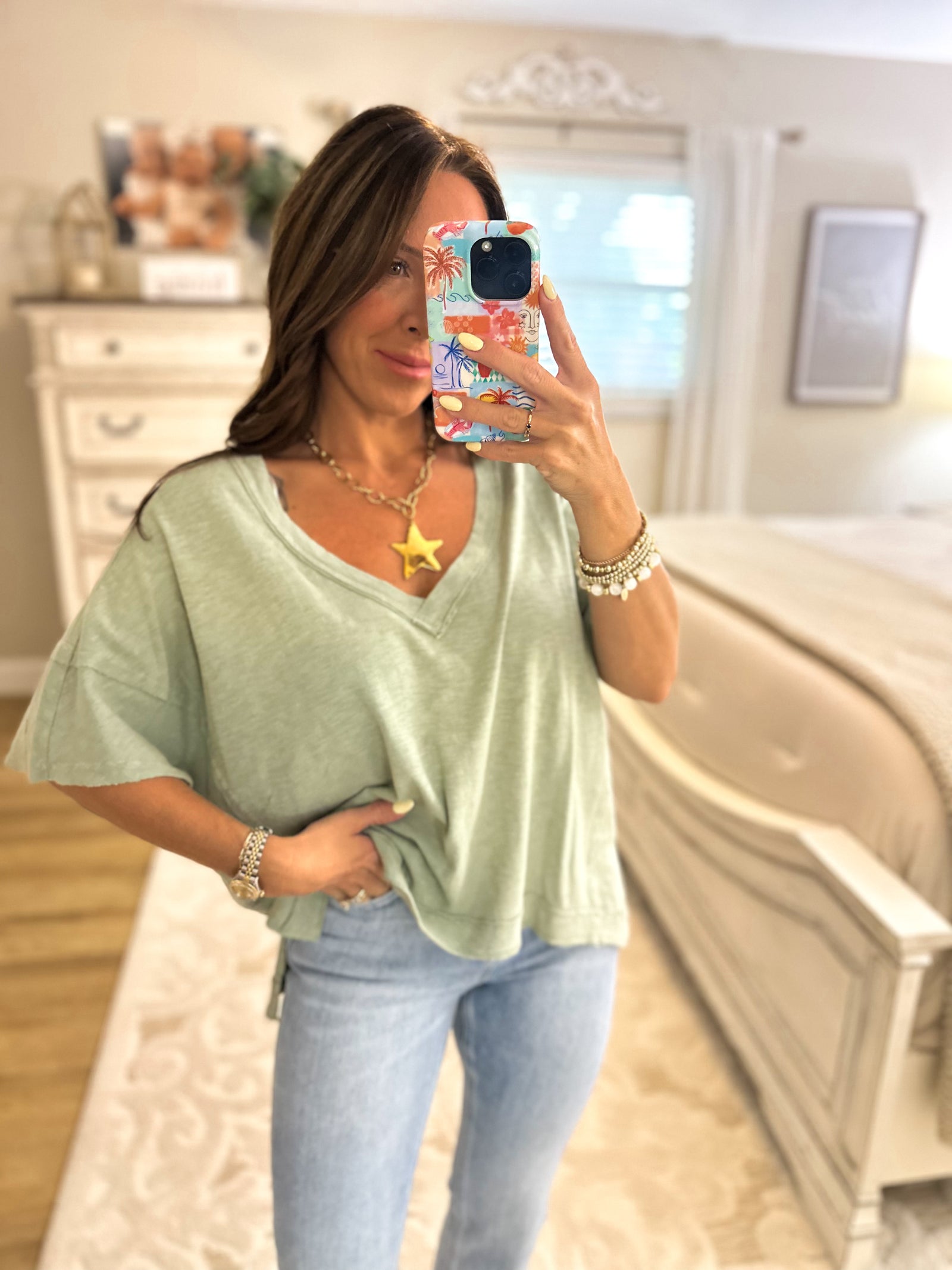 Alyse Oversized V-Neck Short Sleeve Top - Sage