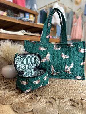 Mallory Ducks Icon Green Quilted Travel Case