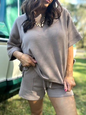 DOORBUSTER - Ali Ribbed Tee - Mocha