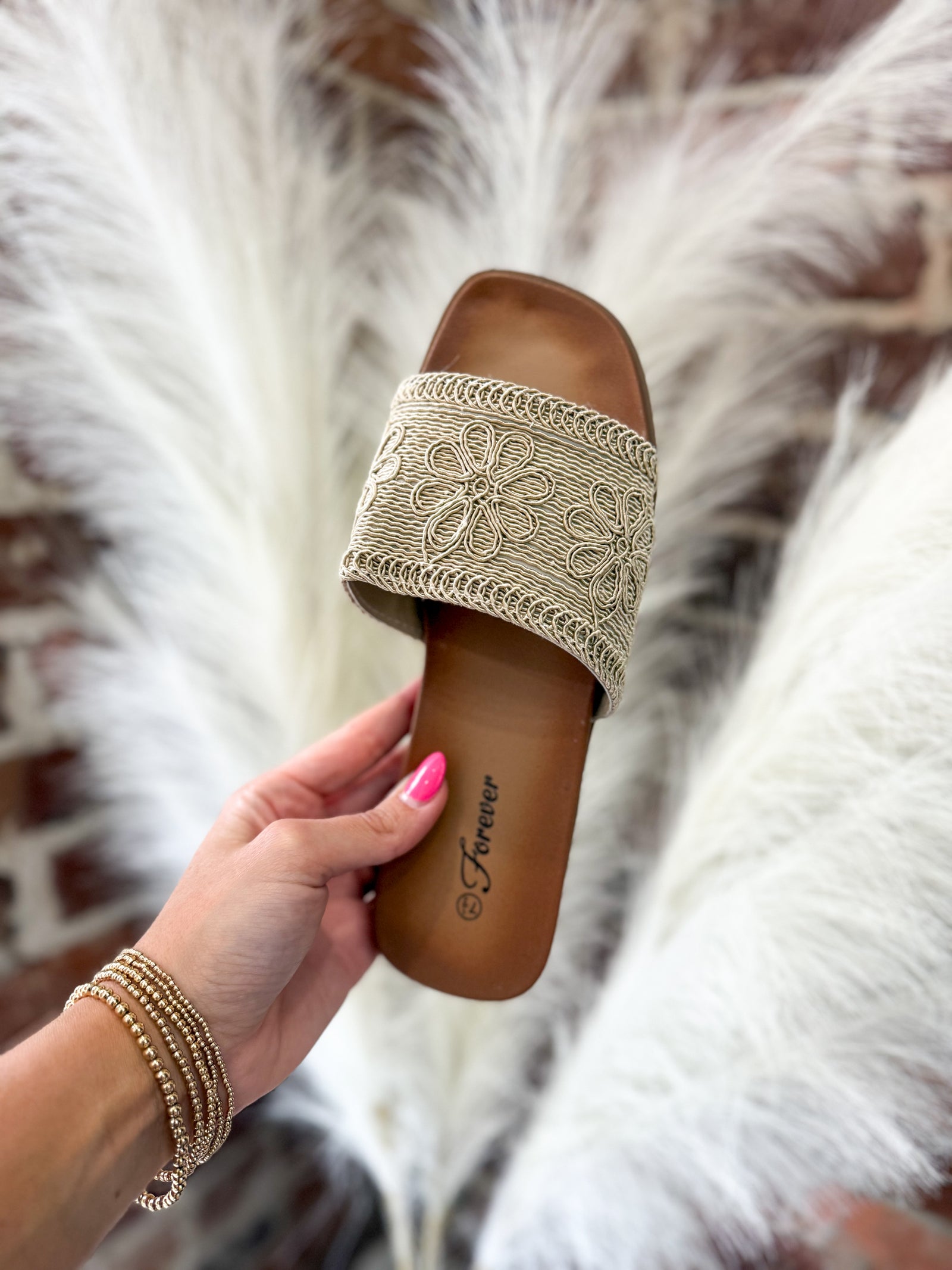 Daisy Stitched Flower Sandals - Taupe