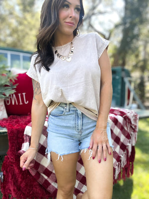 DOORBUSTER - Dani Acid Washed Tee - Ash Mocha