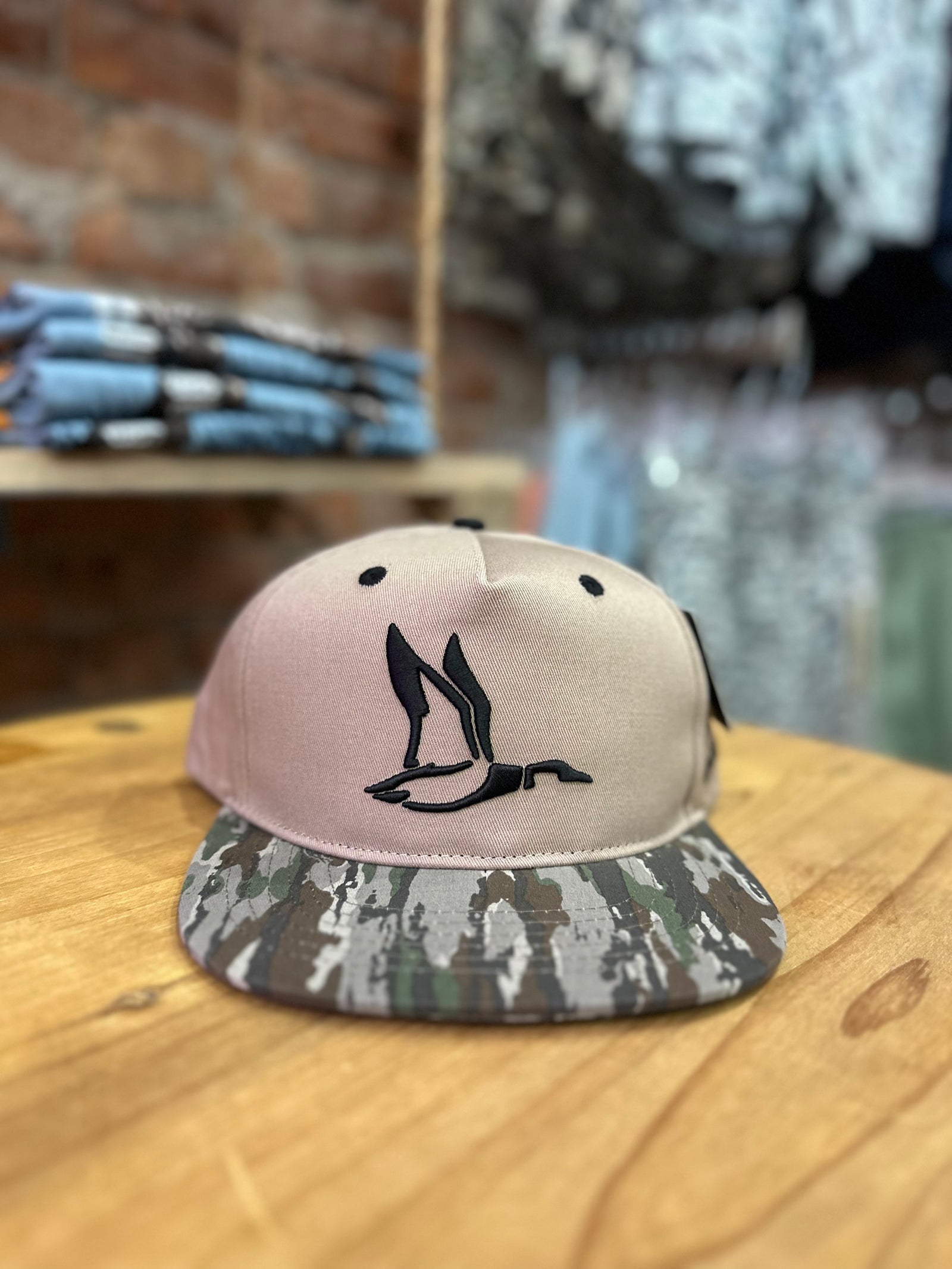 Roost Bottomland Camo Bill Logo