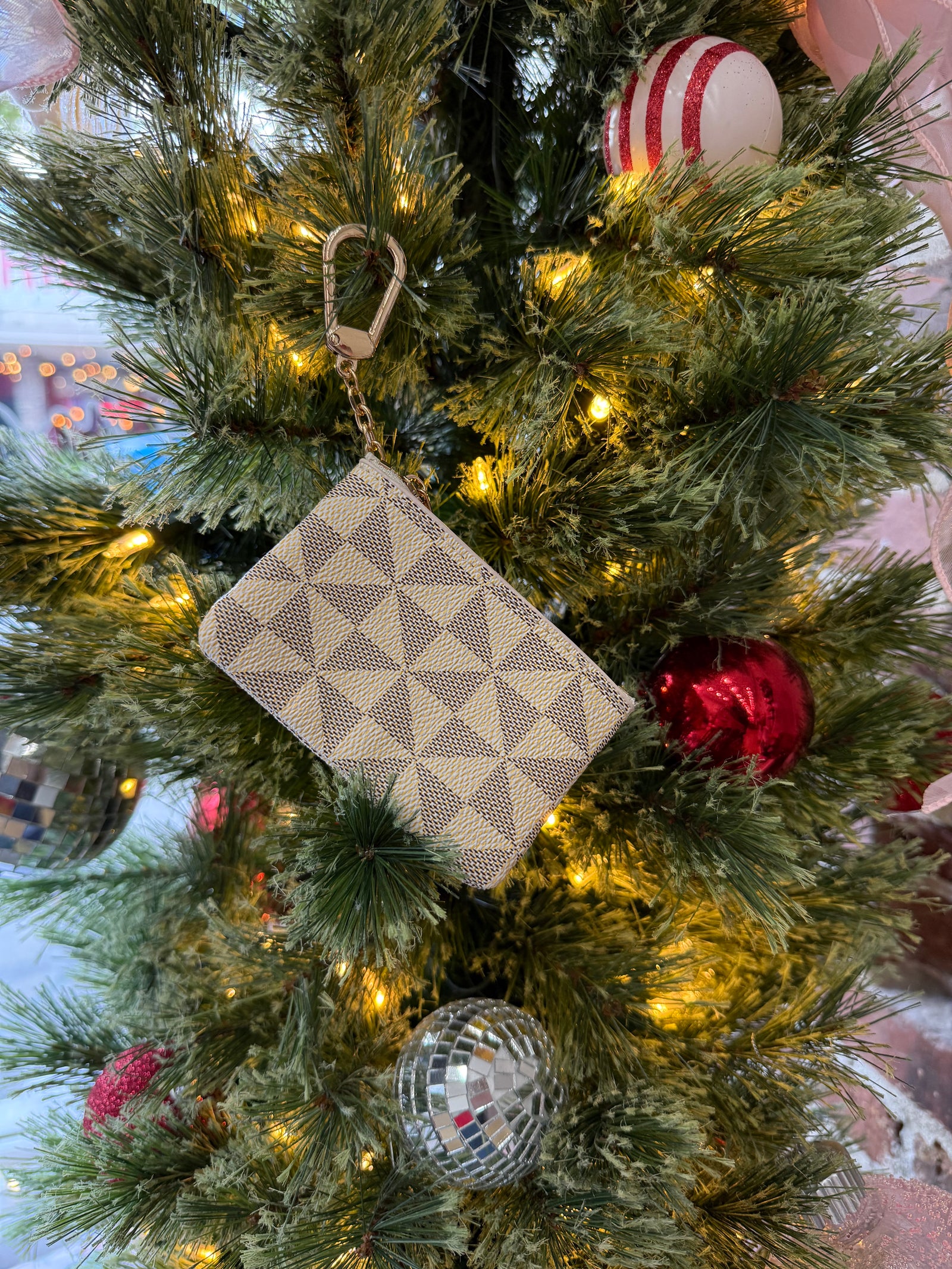 DOORBUSTER - Checkered Keychain Card Holder - Ivory