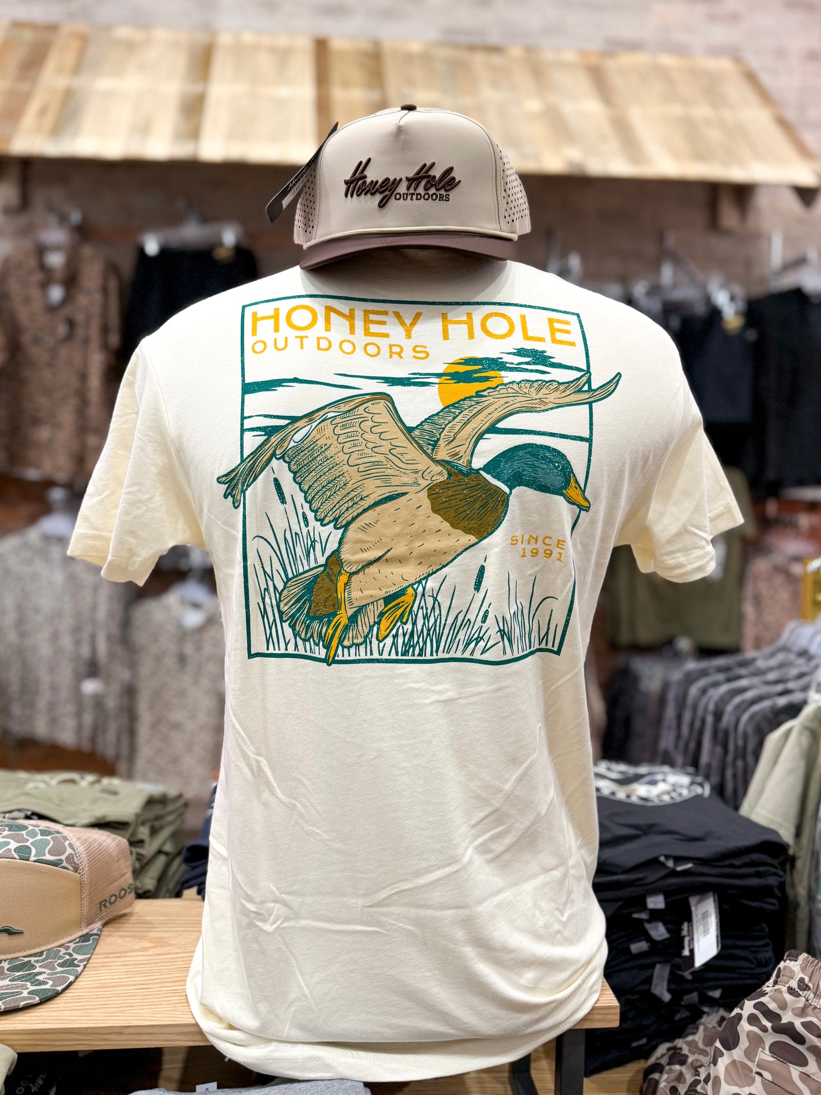 Honey Hole Outdoors Tee - Night Flight