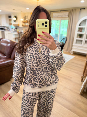 Lizzy Leopard Oversized Crewneck