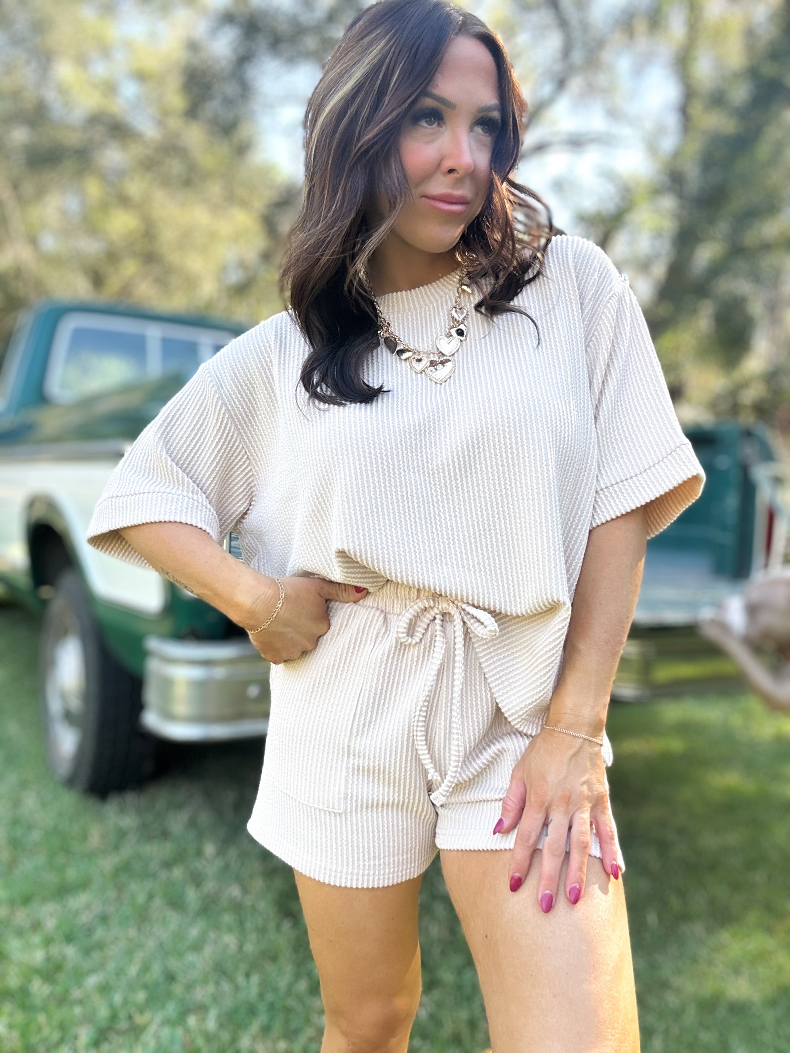 DOORBUSTER - Ali Ribbed Tee - Sand Beige