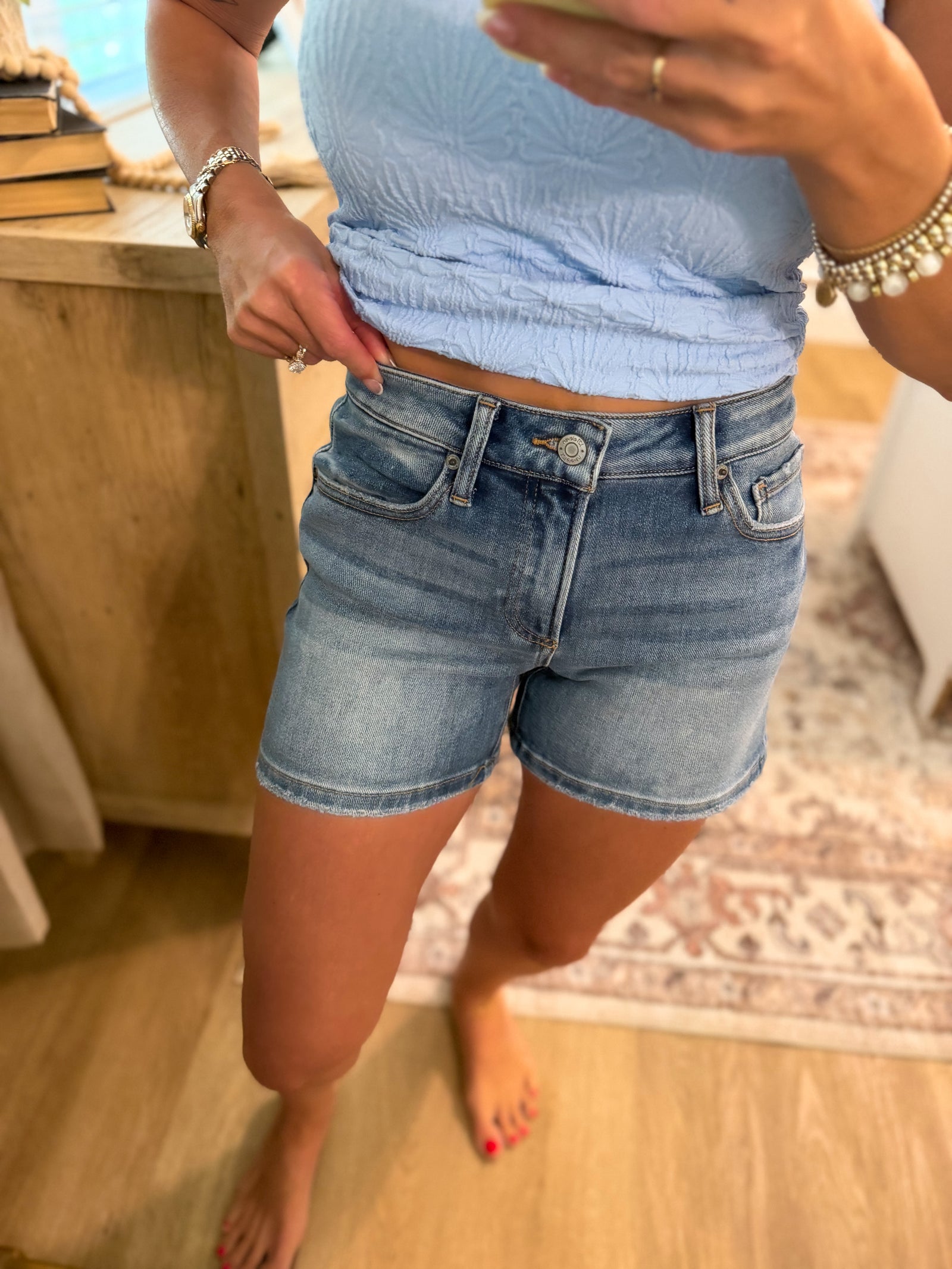Jayden Low Rise Stretchy Denim Shorts - Dark Wash