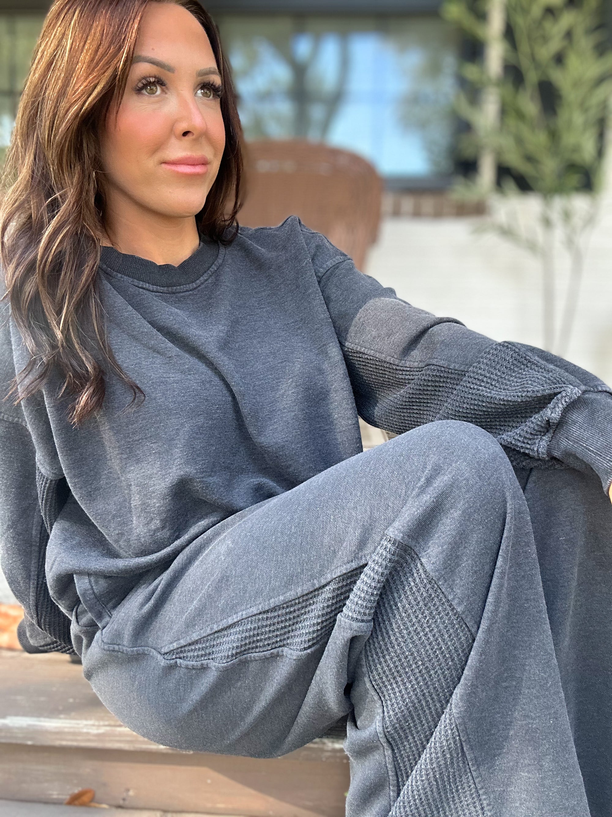 Andrea Mineral Washed Pullover - Black