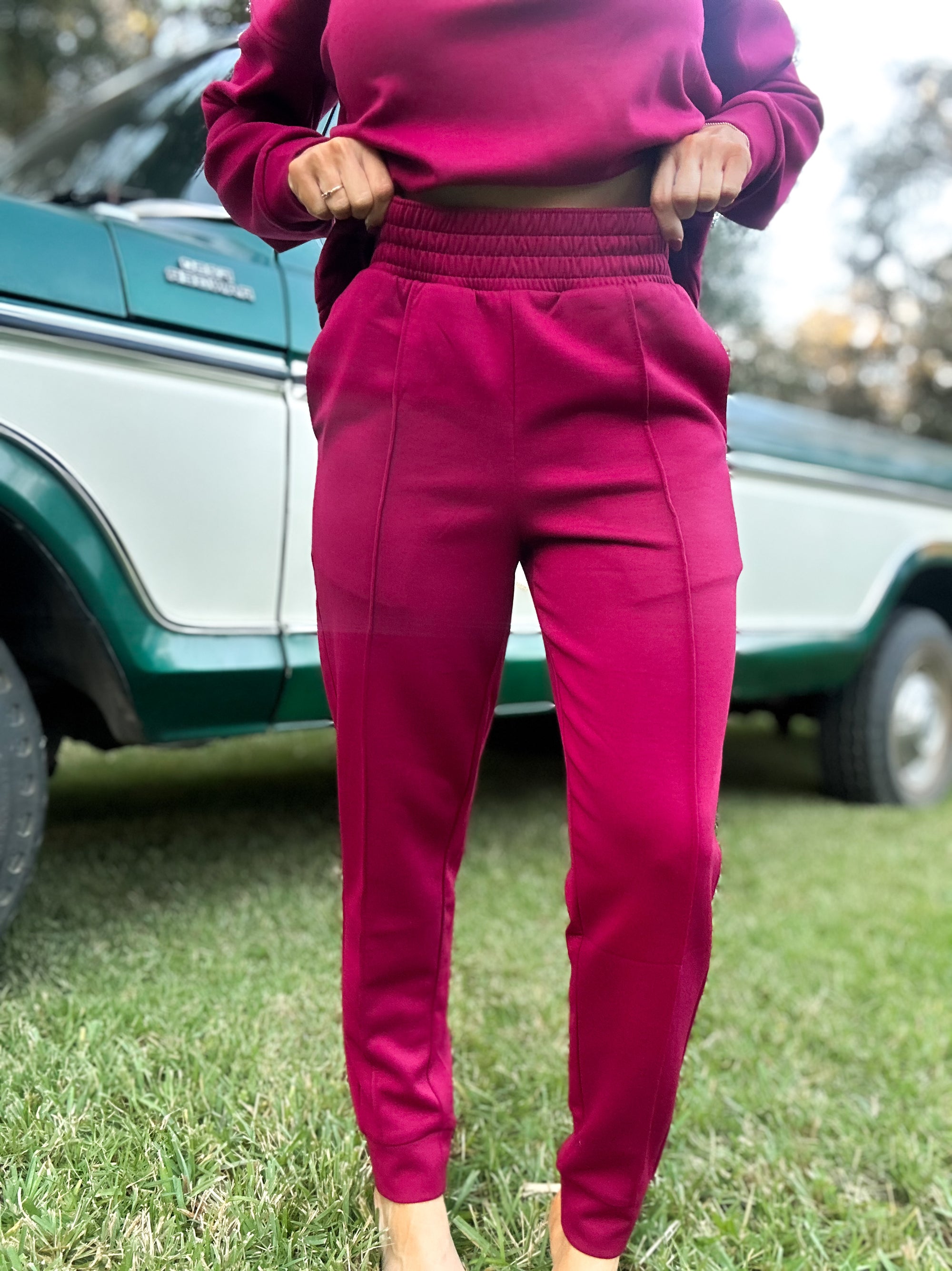 DOORBUSTER - Britt Scuba Joggers - Cabernet