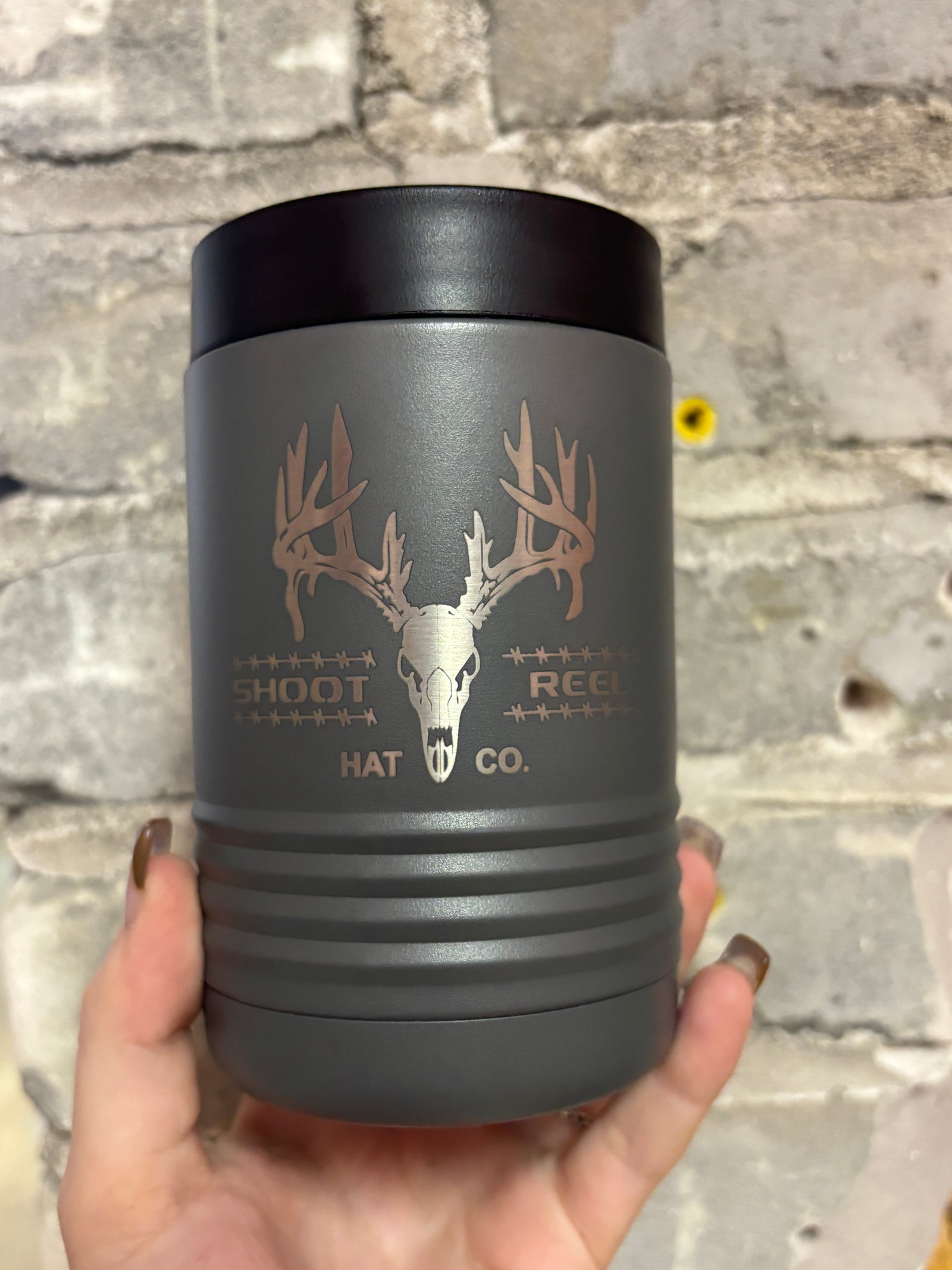 Shoot & Reel Can Holder - Deer Skull