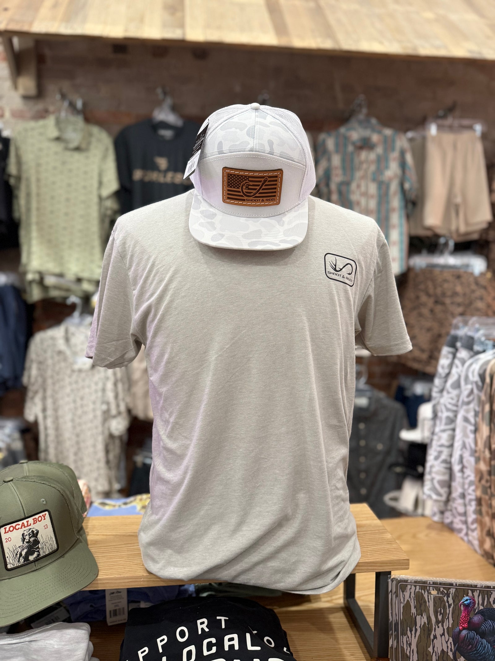 Shoot & Reel FL Flag/Airboat Tee - Light Gray