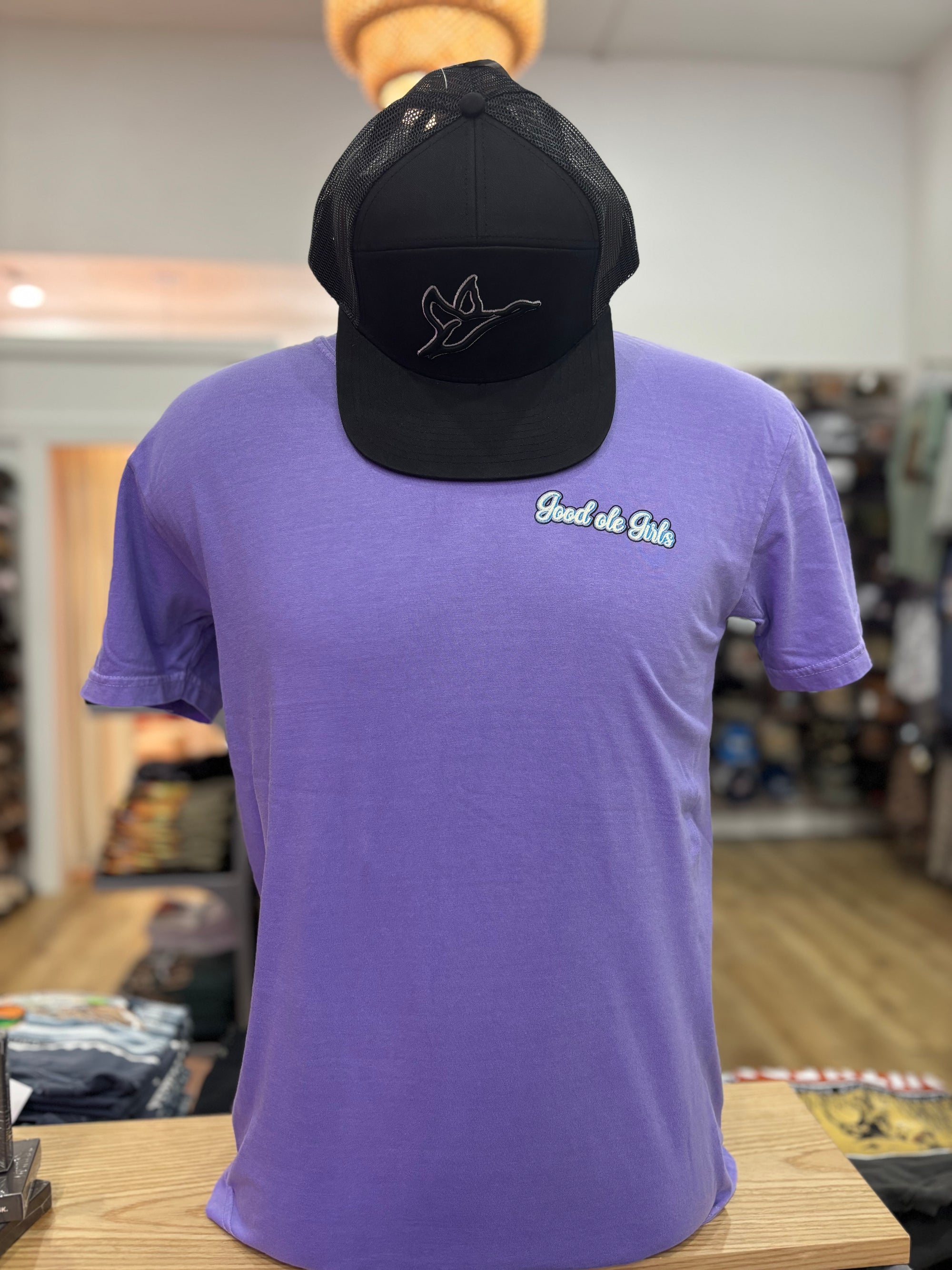 Good Ole Girls Tee - Camo Bow