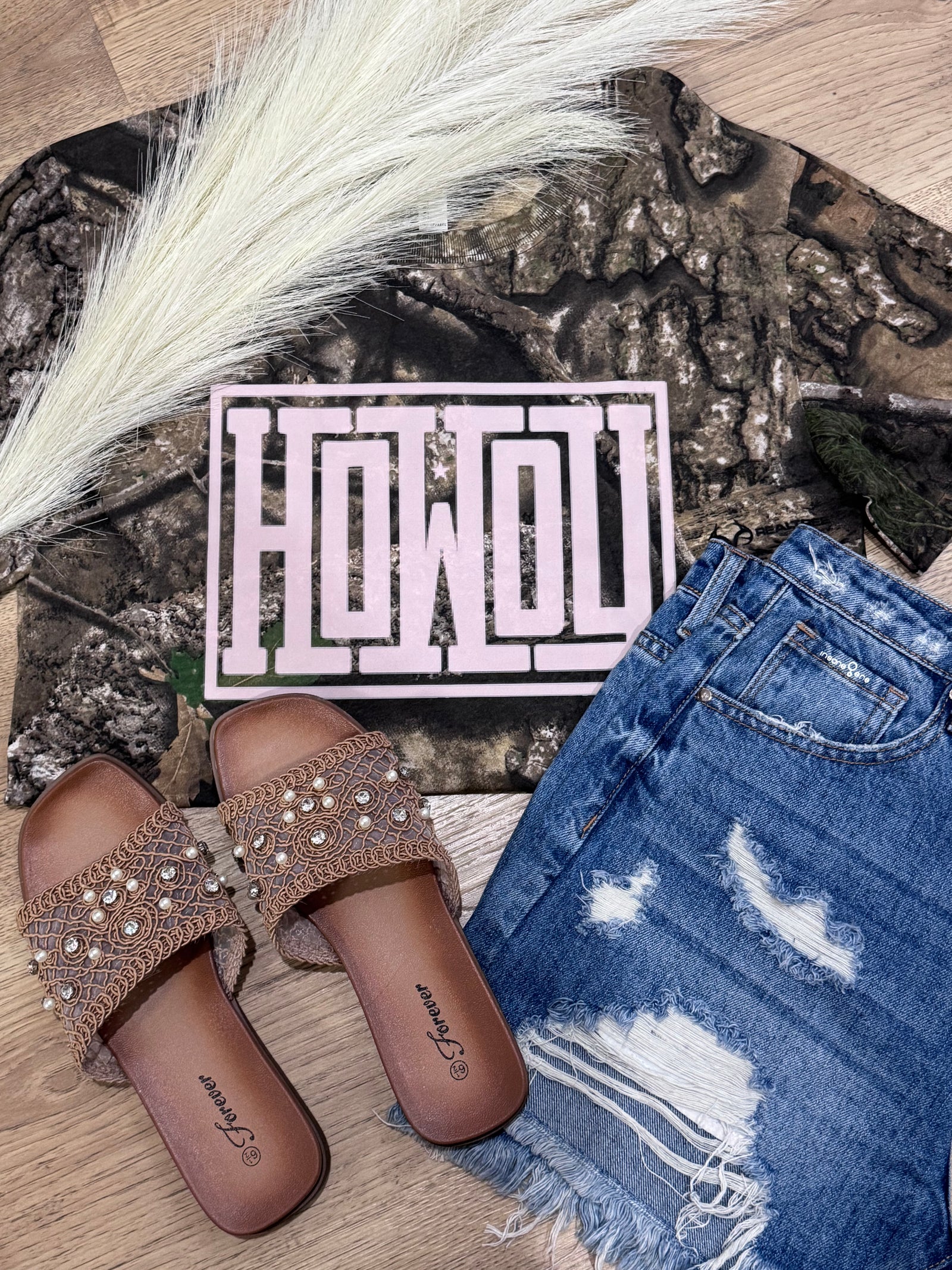 Mossy Oak Camo Howdy Tee