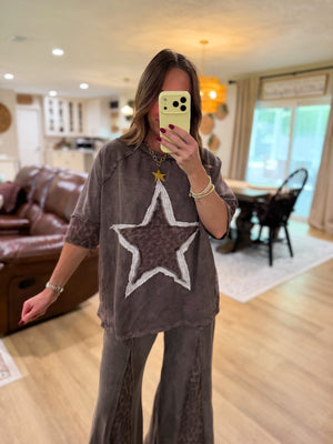 Kyleigh Leopard Lace Star Top - Ash Oak