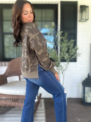 Clara Camo Thermal Top