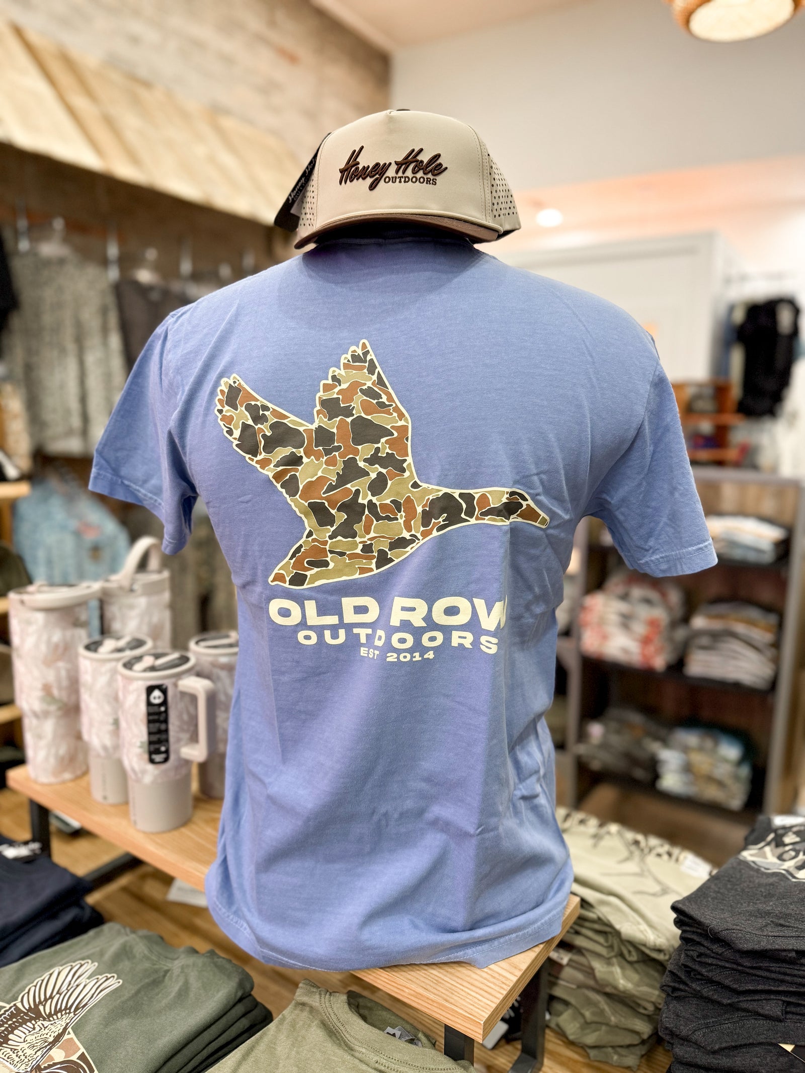 Old Row - Outdoors Flying Duck Pocket Tee