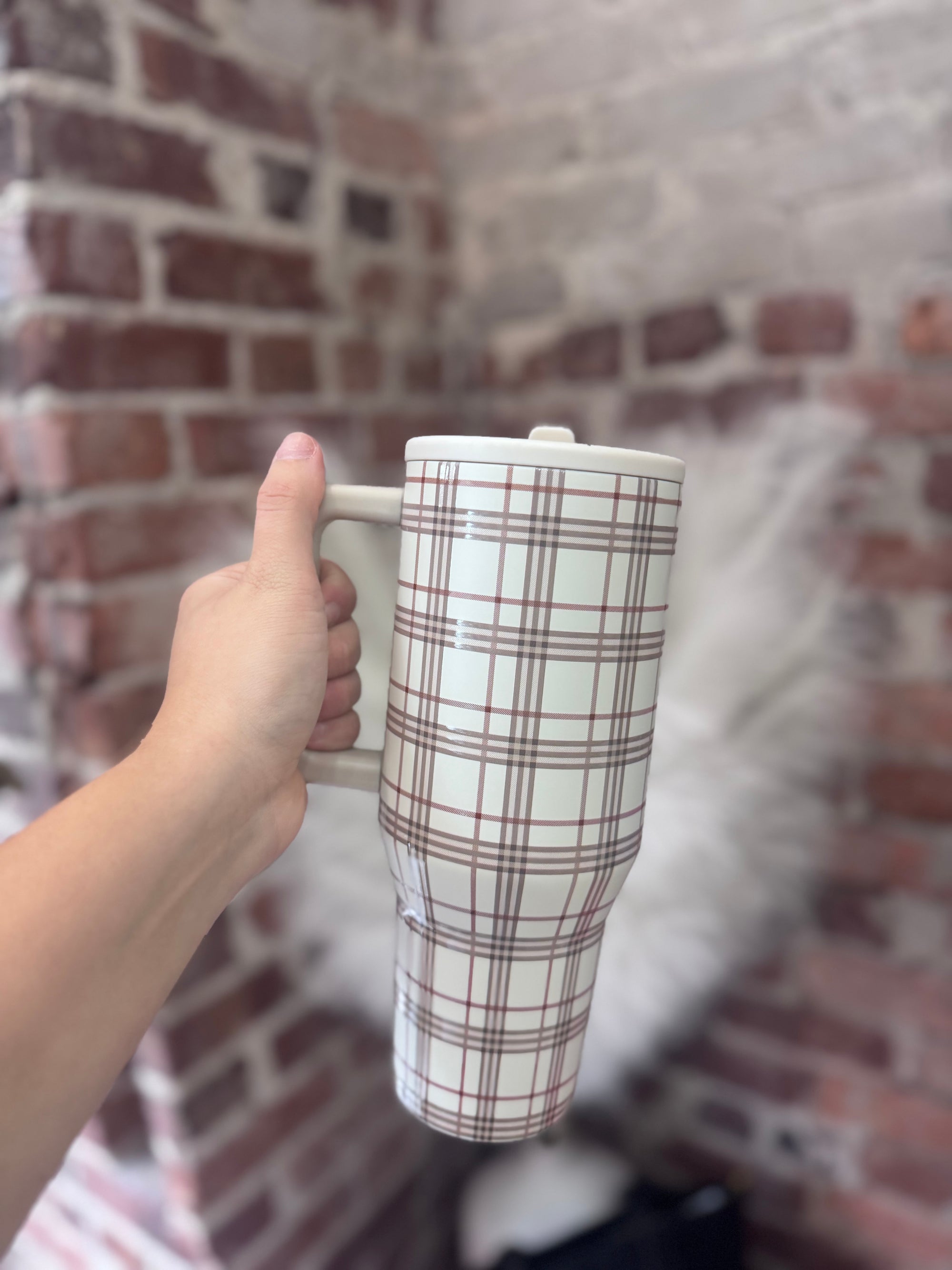 HydroJug Plaid 32 oz Traveler Tumbler