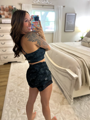 Local Girl Vista Shorts - Multi Camo