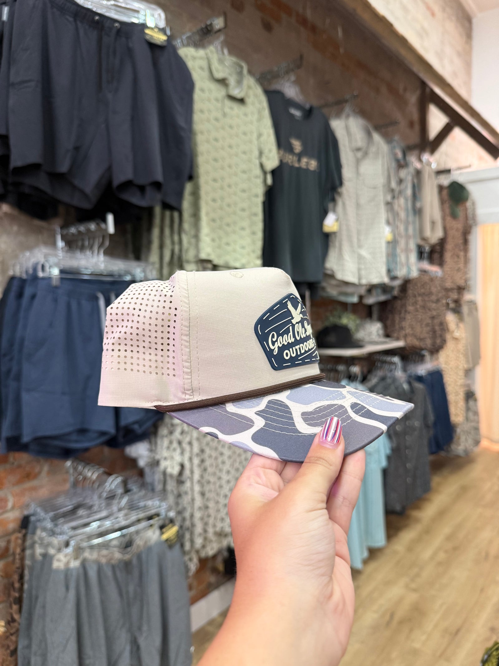 Good Ole Boys Flying Duck Cream/Camo Rope Hat