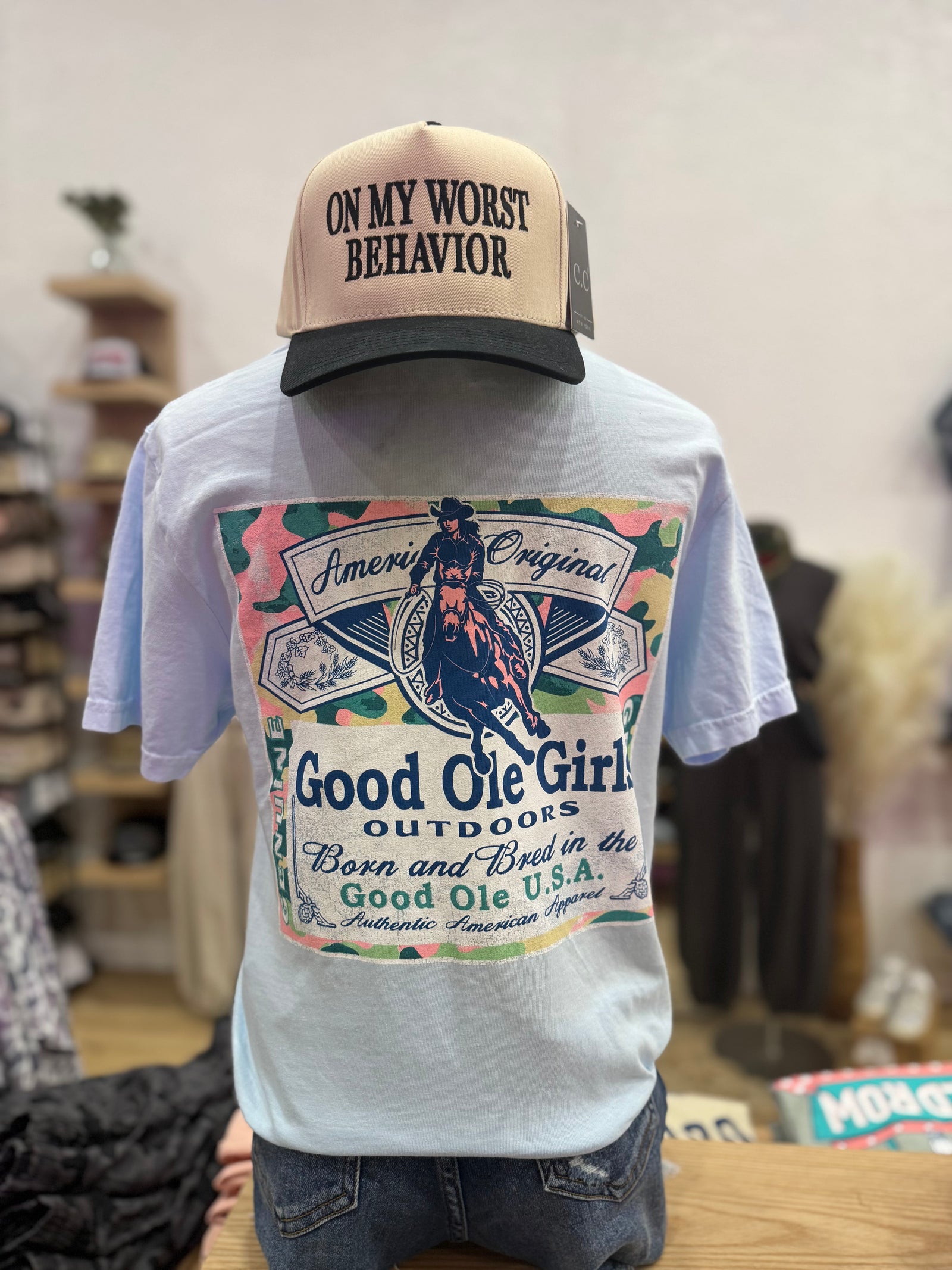 Good Ole Girls Tee - Born & Bred