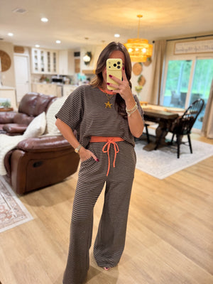 Rose Oversized Striped Contrast Collar Top