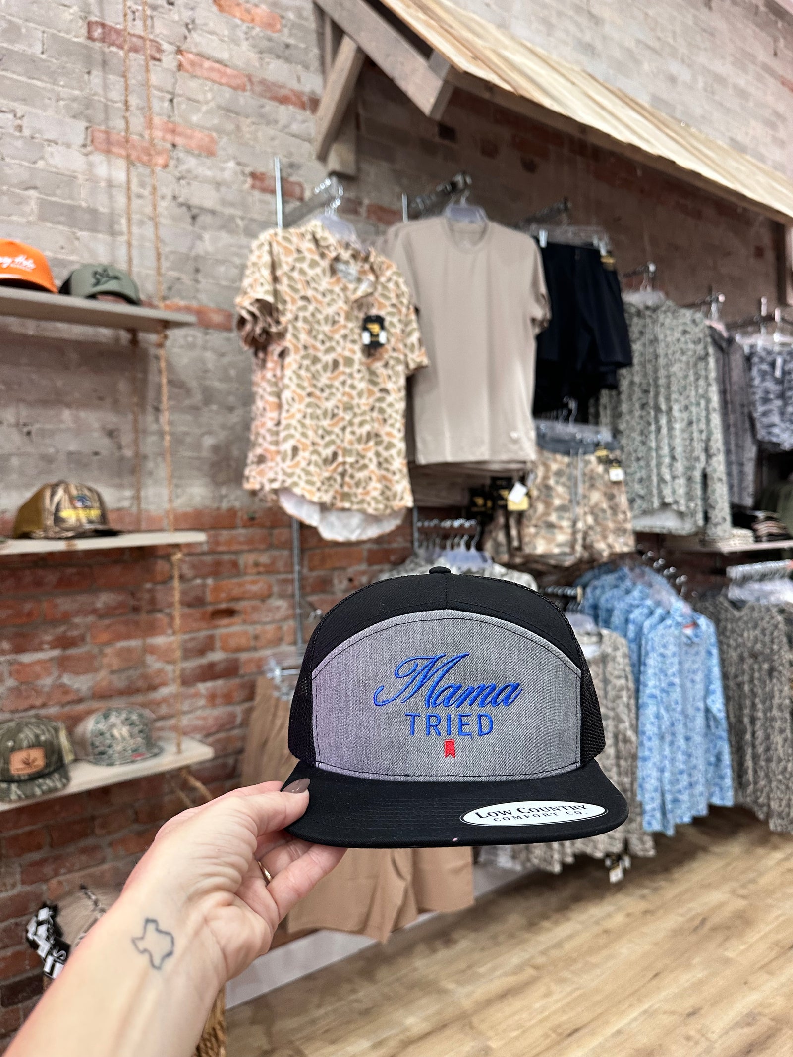 7 Panel Mama Tried Flat Bill Hat - Black