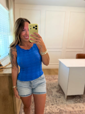 Dana Floral Edge Top - Royal