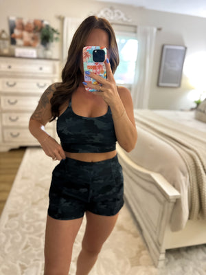 Local Girl Vista Shorts - Multi Camo
