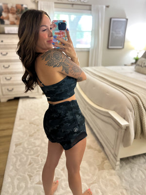 Local Girl Vista Shorts - Multi Camo