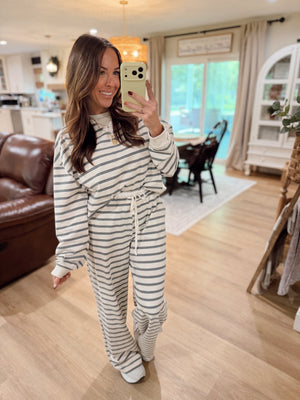 Banks Striped Double Layered Wide Leg Pants