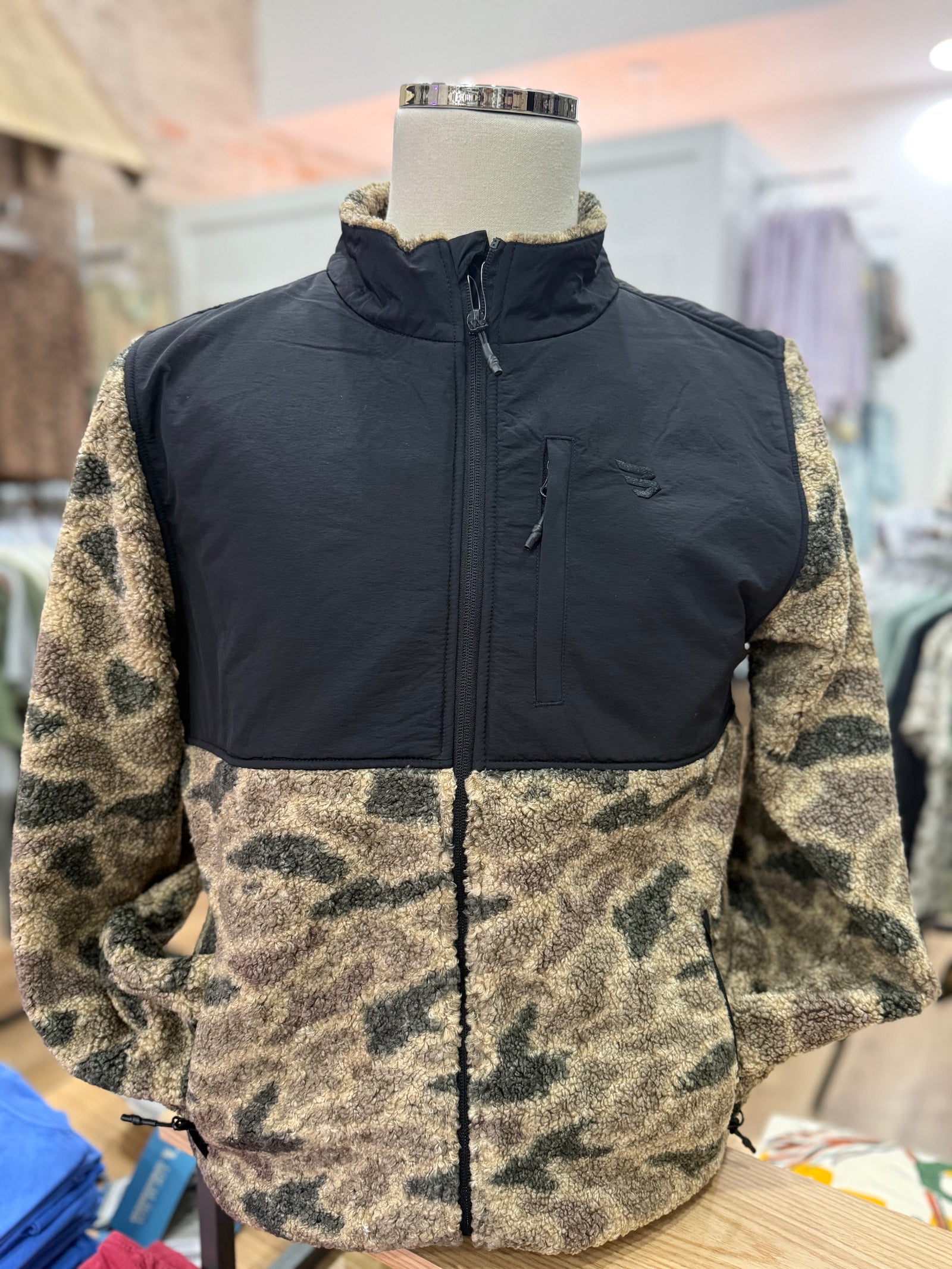 Burlebo Rocky Mountain Camo Sherpa