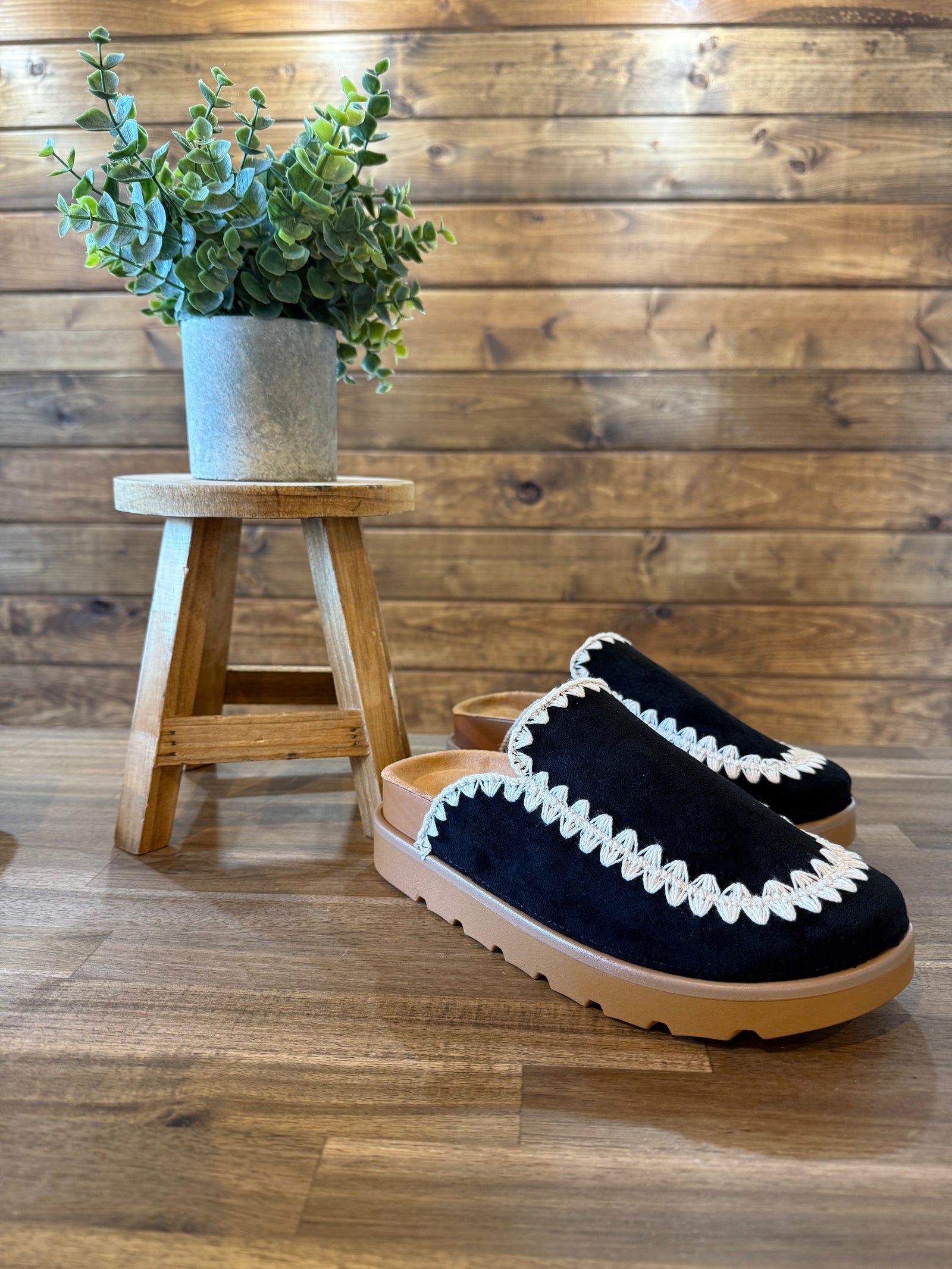 Margret Platform Slide - Black