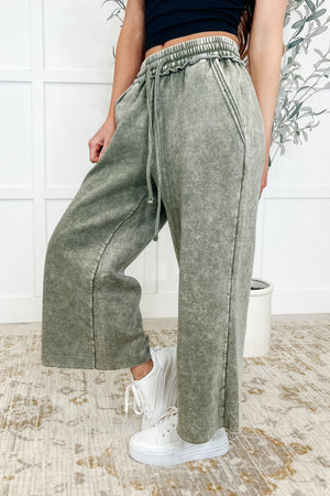 In or Out Wide Leg Cropped Pants Lt Olive
