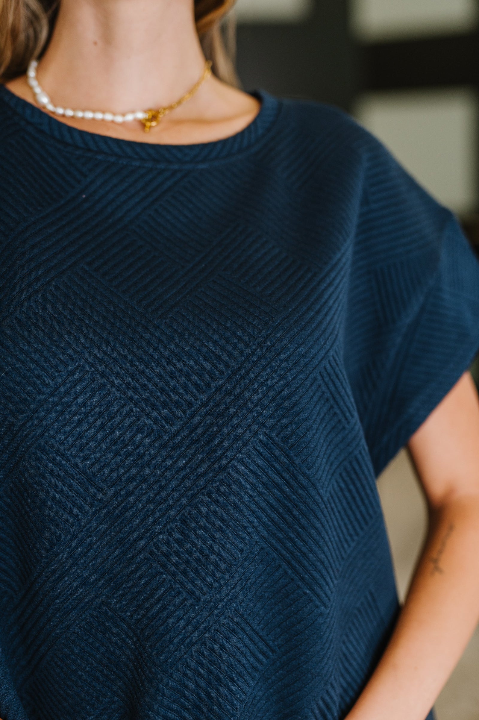 Love on the Loose Quilted Top in Navy
