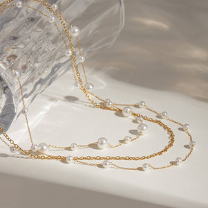 Golden Pearls Necklace