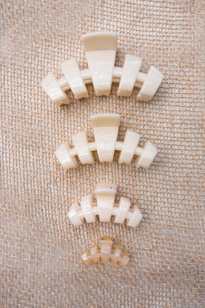 Classic Hair Clip | Tiny | Almond Beige