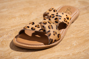 Conga Sandal in Leopard