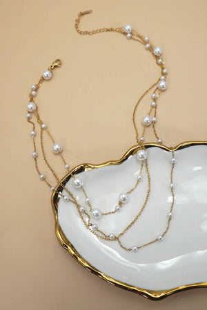 Golden Pearls Necklace