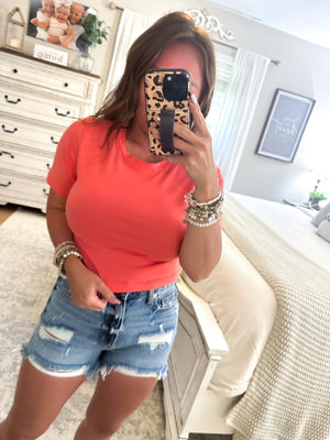 Falling For You Cropped Tee - Coral