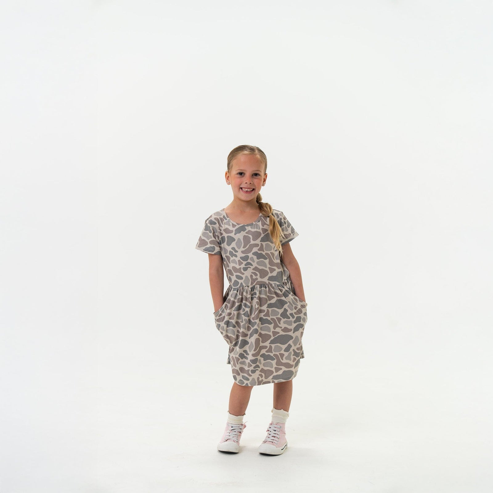 Burlebo Girls Moxie Dress - Classic Deer Camo