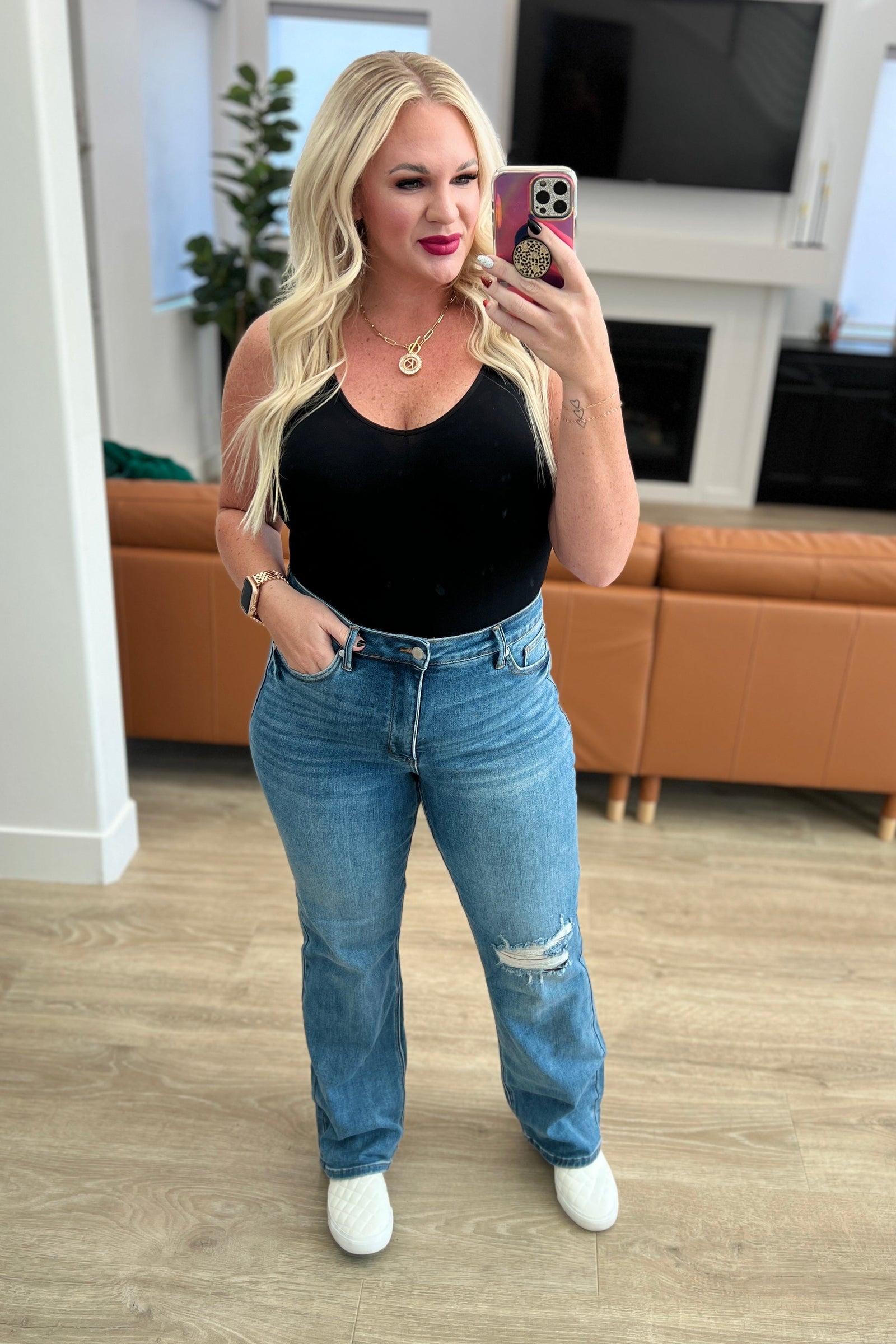 Carrie High Rise Control Top 90's Straight Jeans