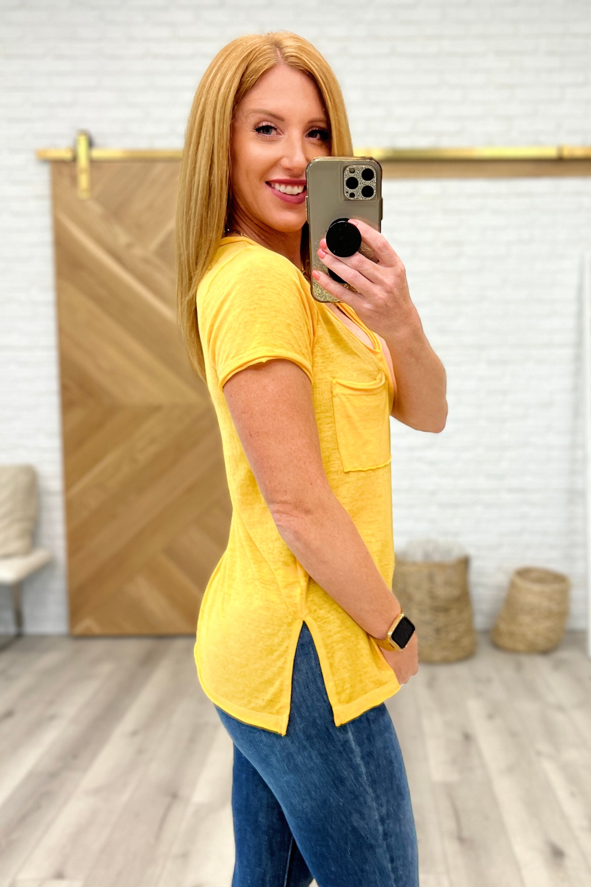 Melange Burnout V-Neck T-Shirt in Yellow Gold - Tennessee Jane