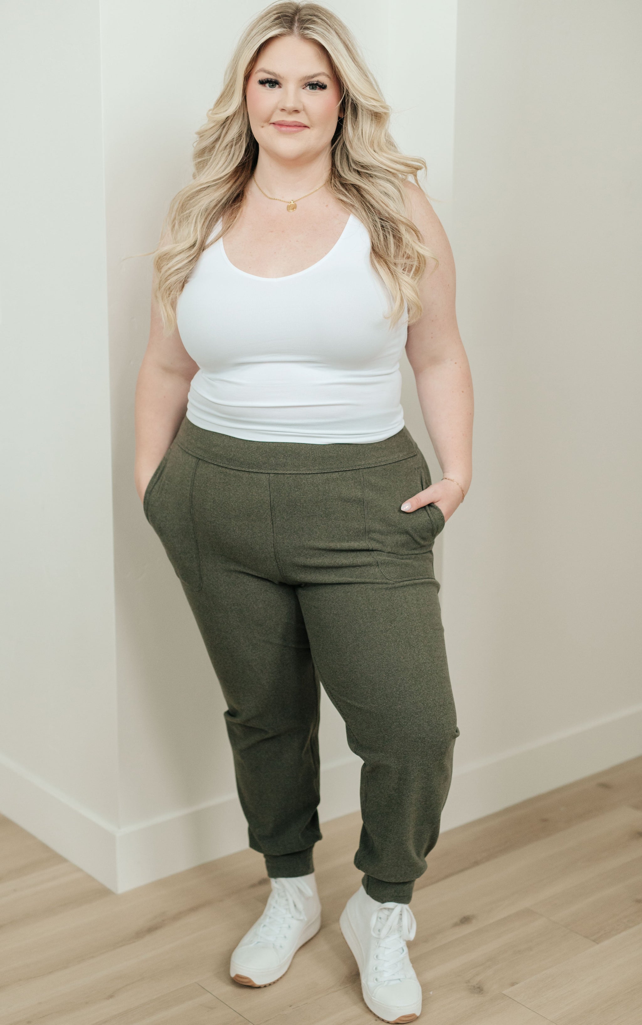 Where Are You High Rise Joggers in Olive - Tennessee Jane